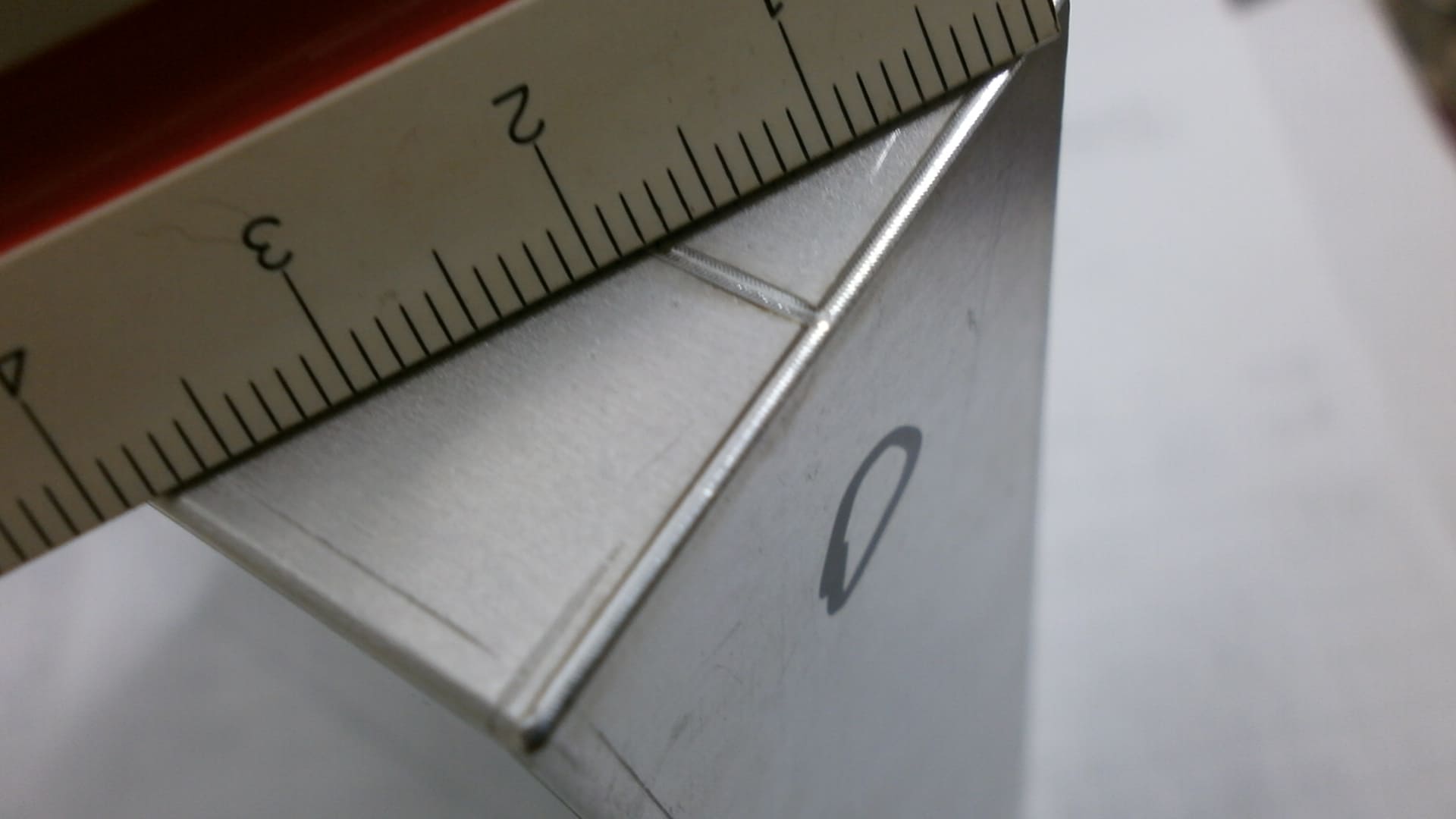 鋁薄板氣密雷焊